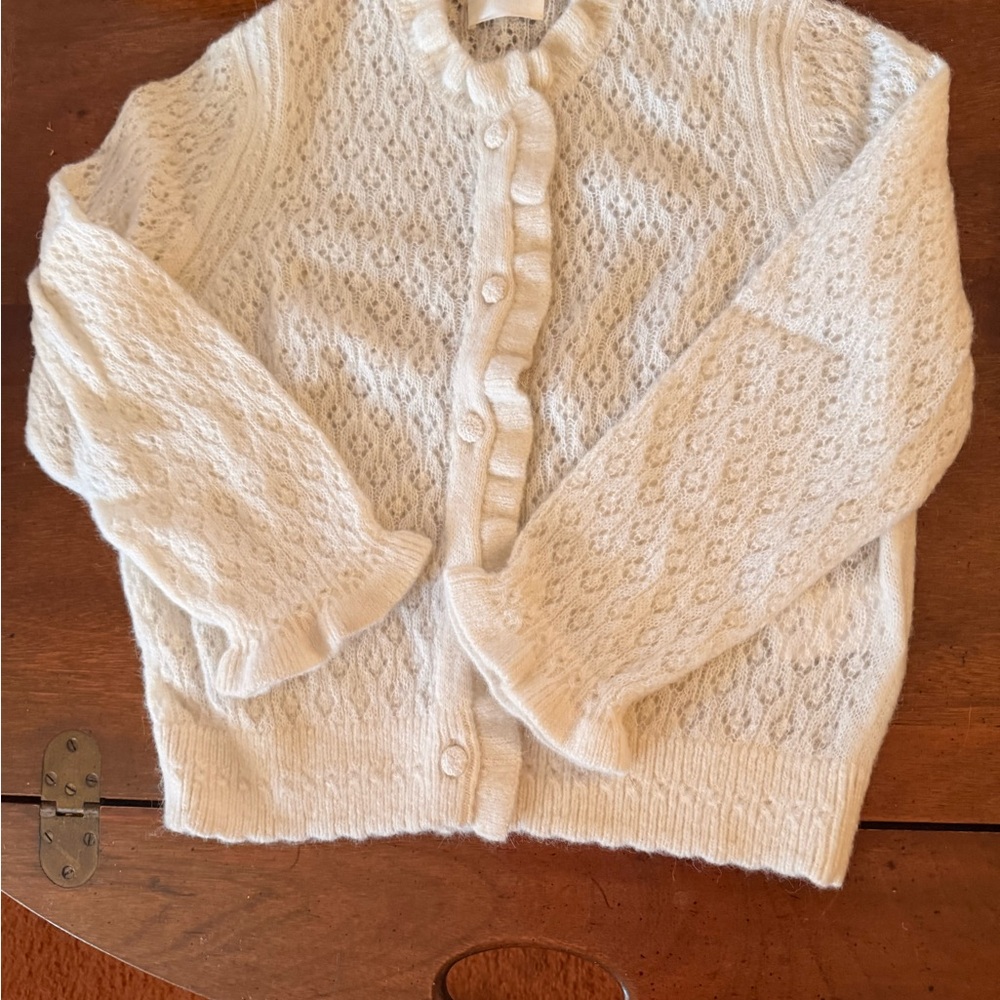 Doen cashmere Cream Women's cardigan.  Beautiful and love craftsmanship.